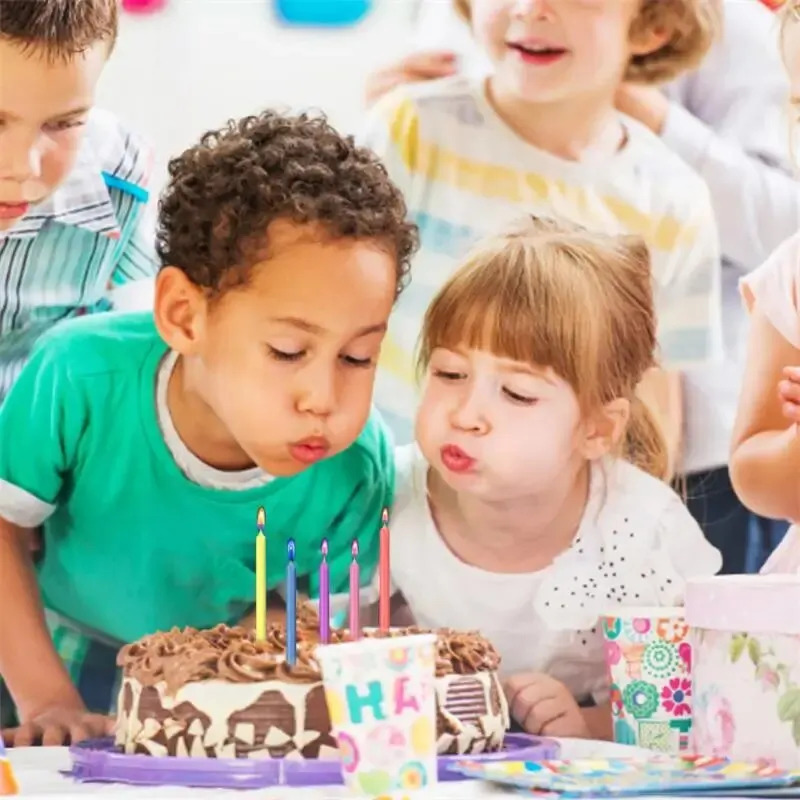 Wielokolorowe, kolorowe świecz – Candle Surprise recenzja i cena